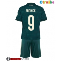 Otroške Nogometnih dresov Real Madrid Endrick #9 Gostujoči 2026-27 Kratki rokavi (+ hlače)